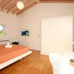 Stazzo La Capanna بيت ضيافة Buniccu