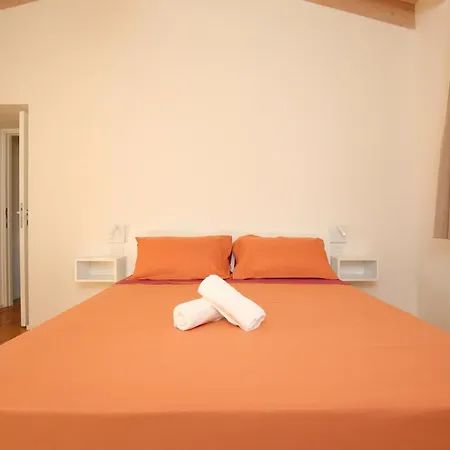 Stazzo La Capanna Guest house